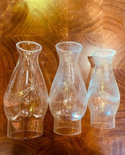 Load image into Gallery viewer, Kerosene oil lamp chimney glass
