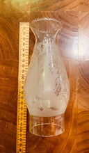 Load image into Gallery viewer, Kerosene oil lamp chimney glass
