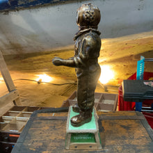 Load image into Gallery viewer, Diver statue cast iron 35cm
