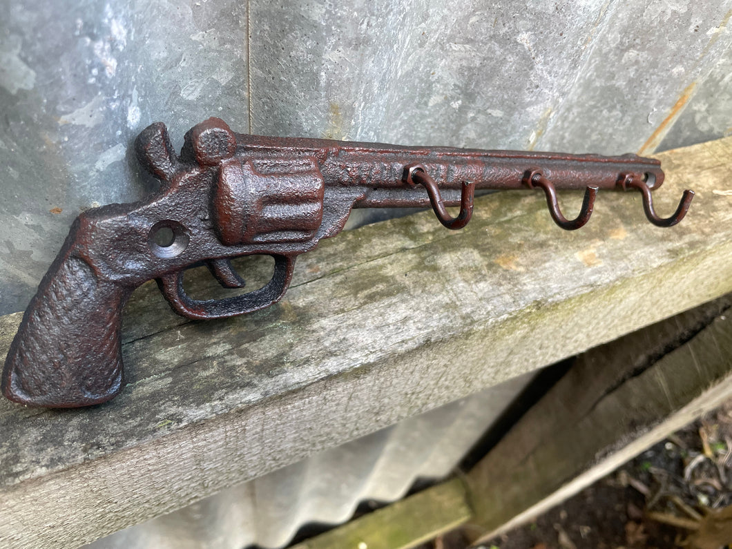 Rusty Western  - Key rack - Winchester Ned Kelly